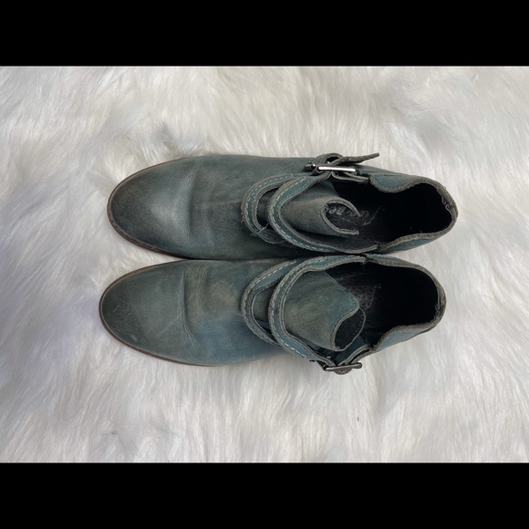 ✨FREE PEOPLE - buckle booties - size 36✨ - Picture 3 of 4